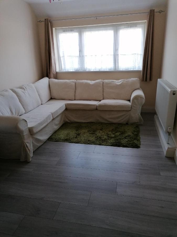 Chantilly Apartment Ickenham Luaran gambar